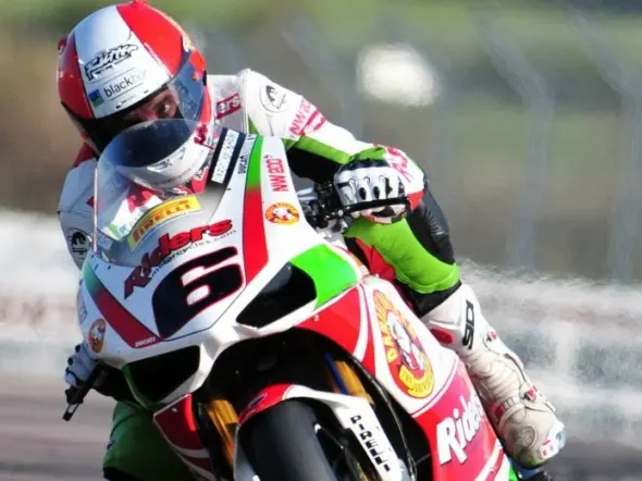 michael rutter ducati2010 bsb