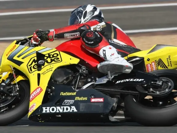 mickael pichon test lemans honda moto revue