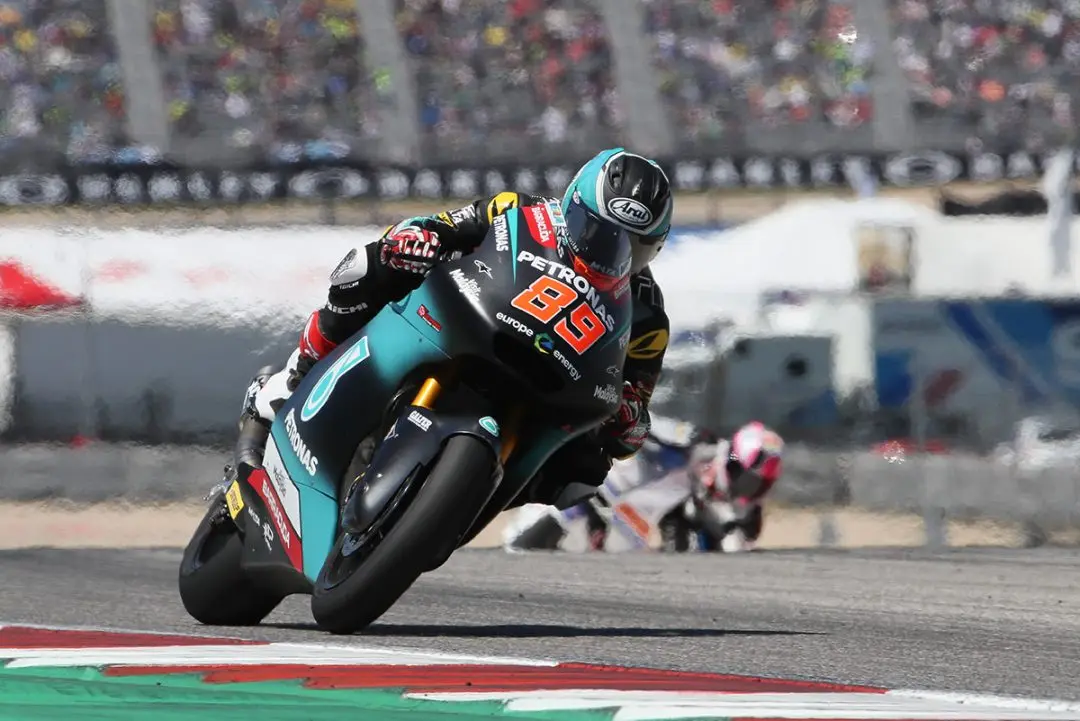 moto2 1 e1564575894154
