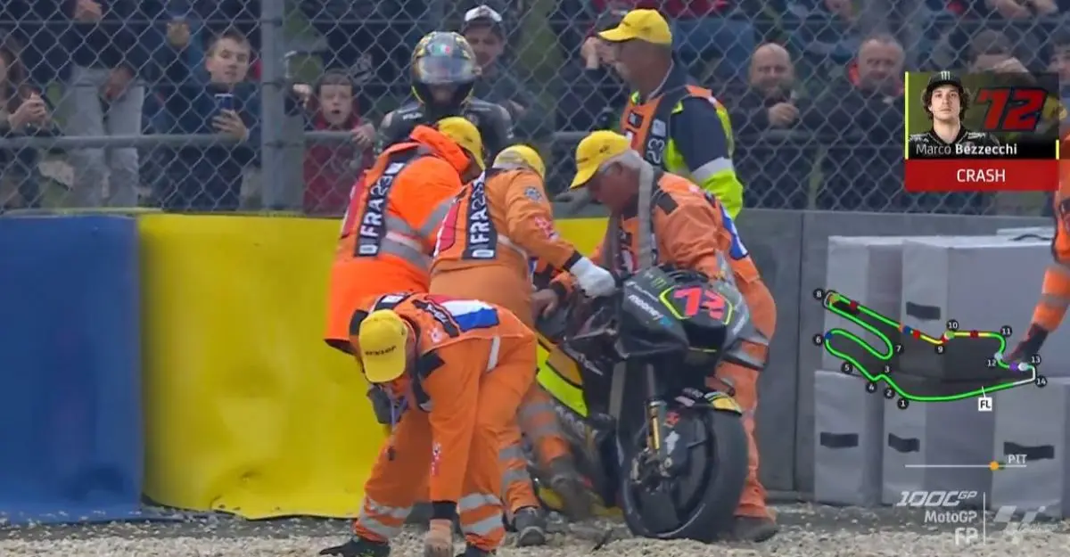 motogp bezzecchi fp crash le mans