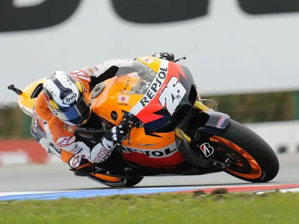motogp qualifying brno 2011 1