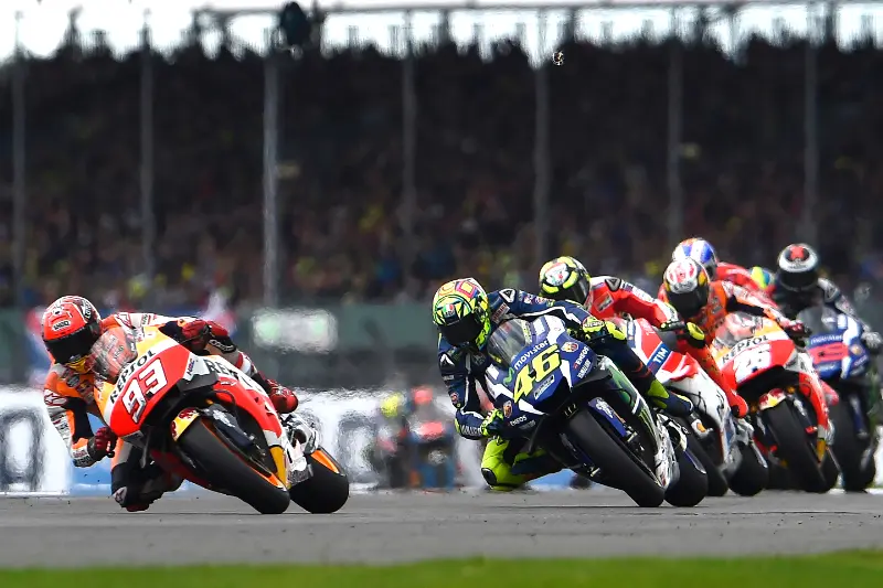 motogp silverstone 2016 action