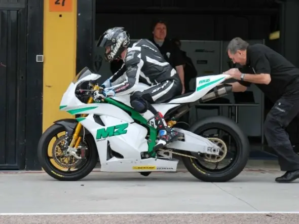 mzmoto2boxvalencia