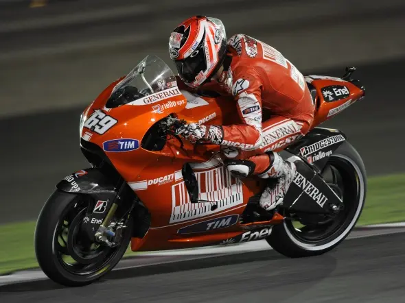 nicky hayden losail gara 2010