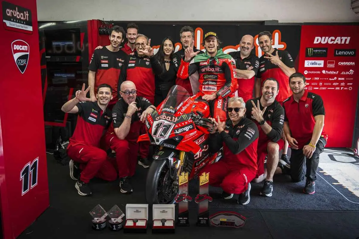 nicolo bulega ducati superbike 1