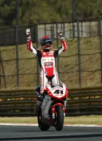 noriyuki haga winning kyalami sbk 2009