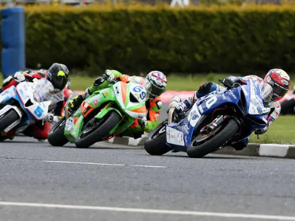 nw200 2015 race1 2