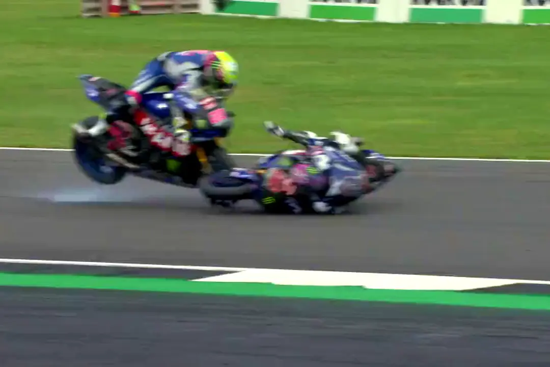 ohalloran mackenzie crash silverstone