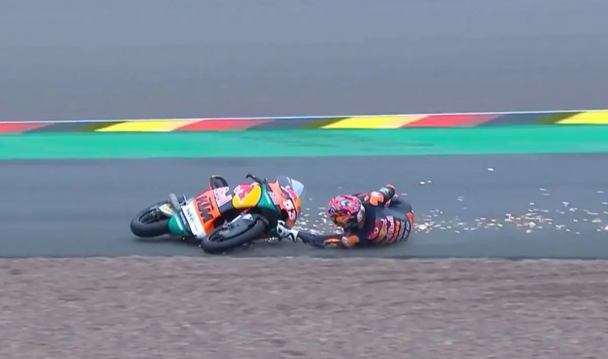 oncu crash moto3 p2 sachsenring