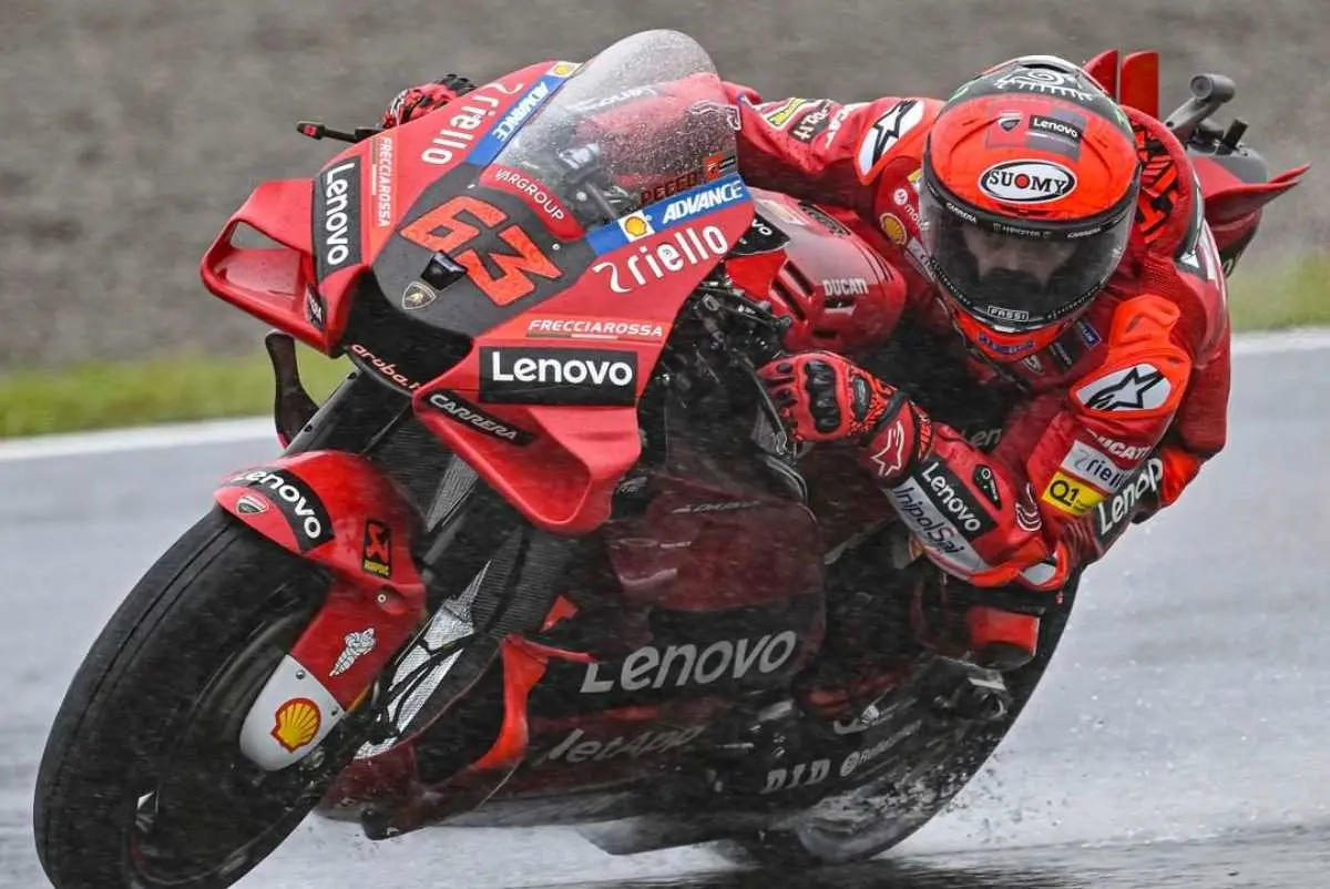 pecco bagnaia 8