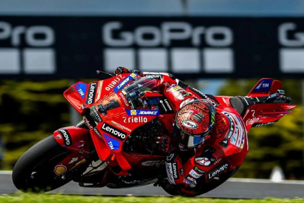 pecco bagnaia 8