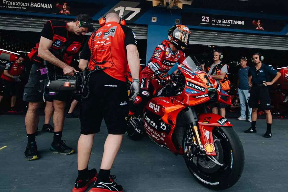 pecco bagnaia 9