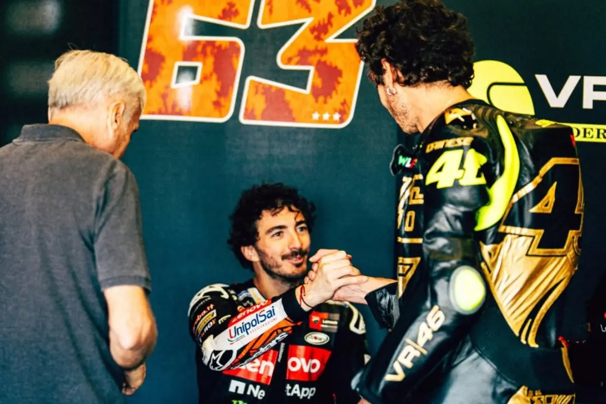 pecco bagnaia e valentino rossi