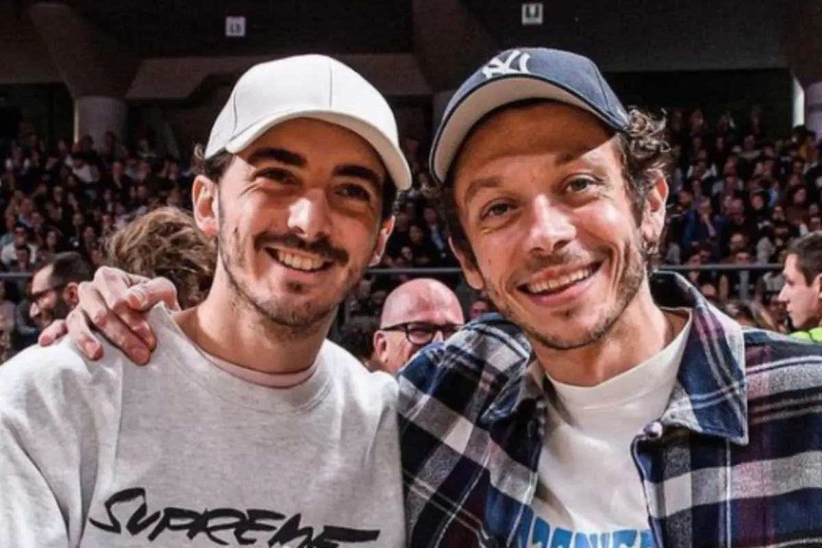 pecco bagnaia e valentino rossi