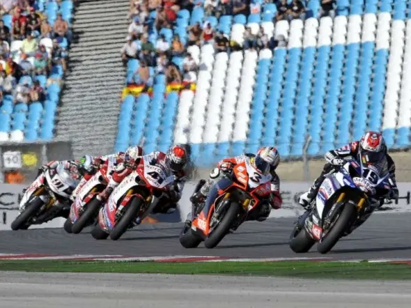 portimao superbike battle