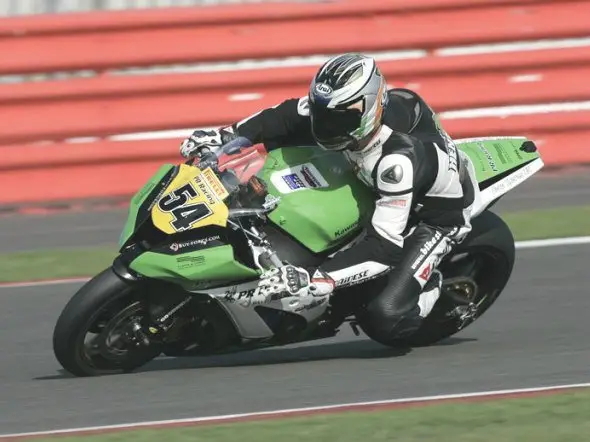 pr racing kawasaki 2011 silverstone