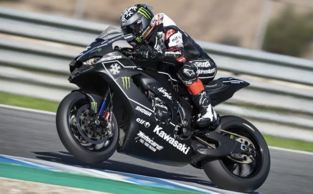 rea superbike kawasaki e1611053978669