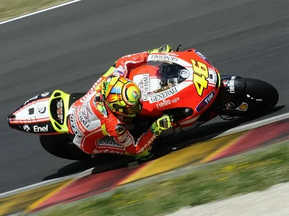 rossi gp12 action mugello