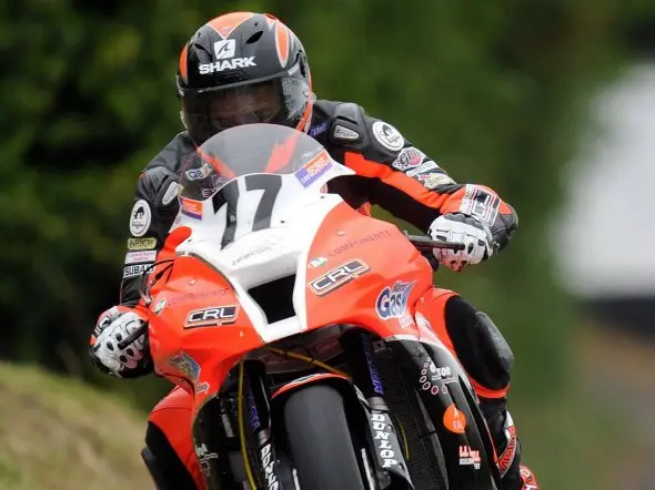 ryan farquhar road racing 2011