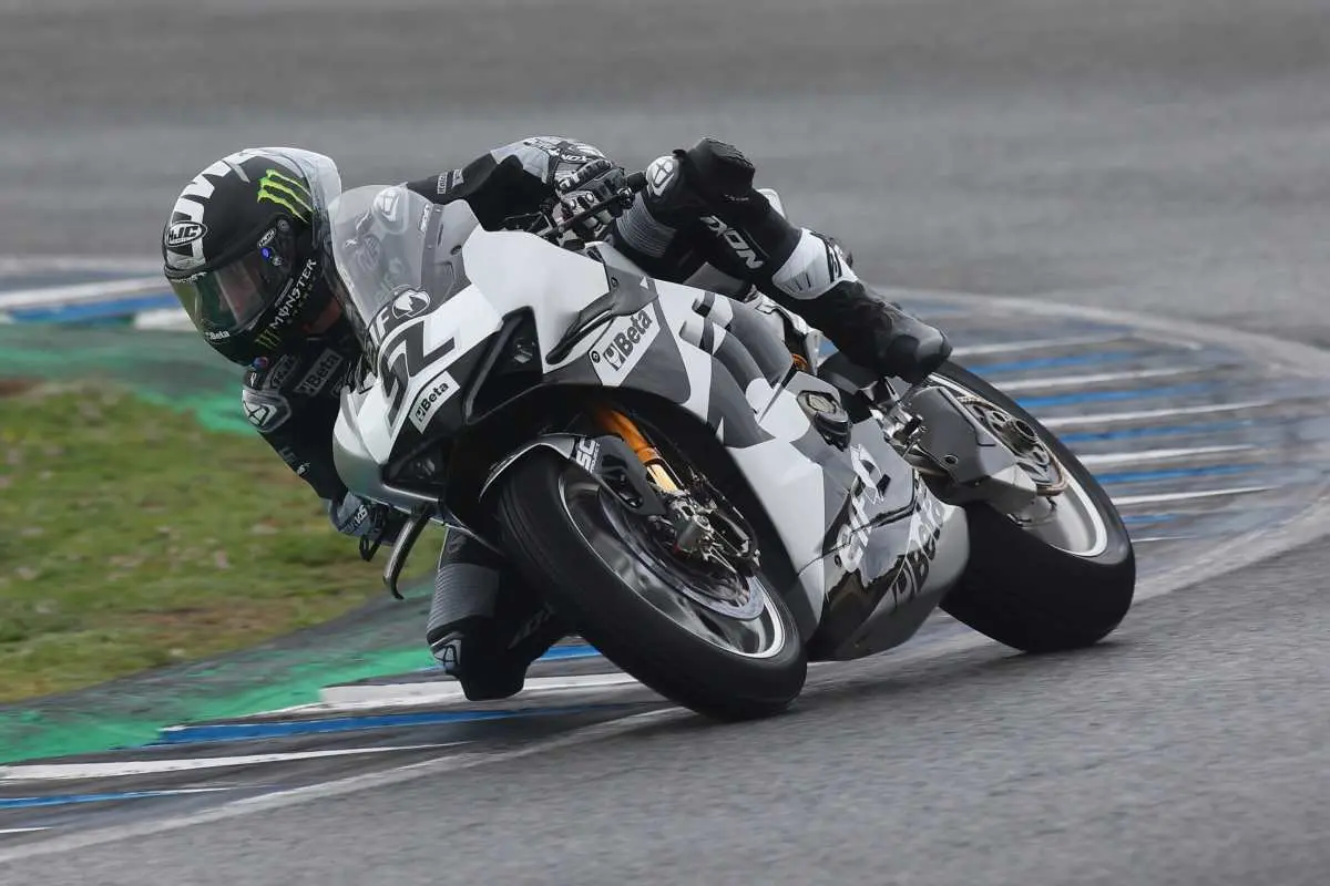 sam lowes