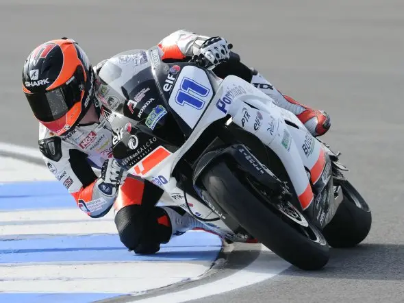 sam lowes supersport 2011 donington
