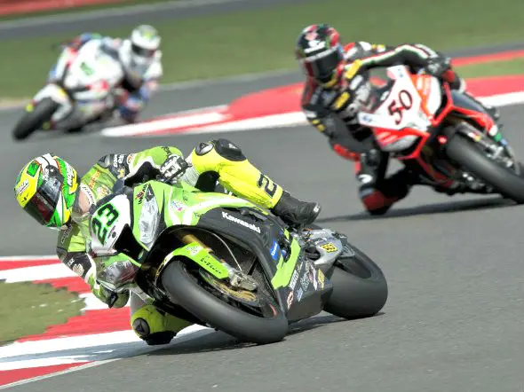 sbk sandi guintoli silverstone 2013