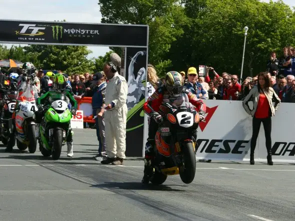 senior tt start