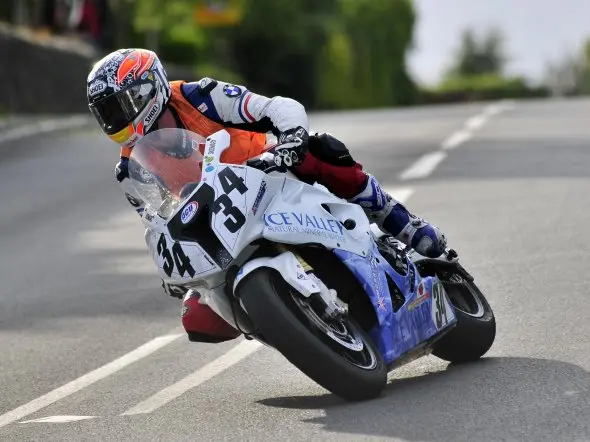 simon andrews tt2011 ice valley bmw motorrad
