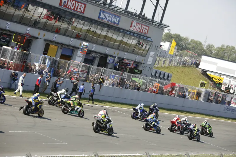 start 8h oschersleben 2015