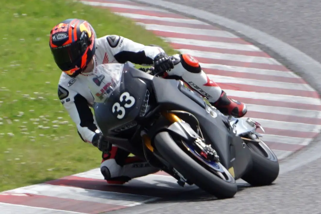 stefan bradl suzuka 8 hours 2019 test hrc