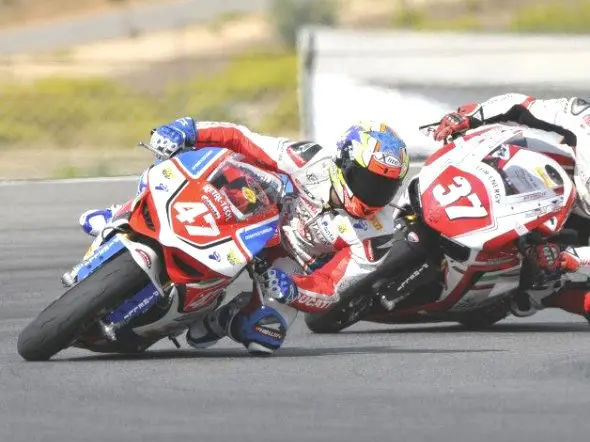 stk1000