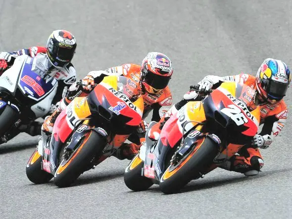 stoner vs lorenzo vs pedrosa jerez 2012