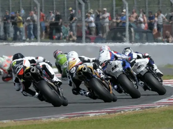 superbike action silverstone 2011