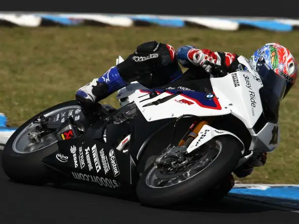 superbike troy corser bmw test 2011