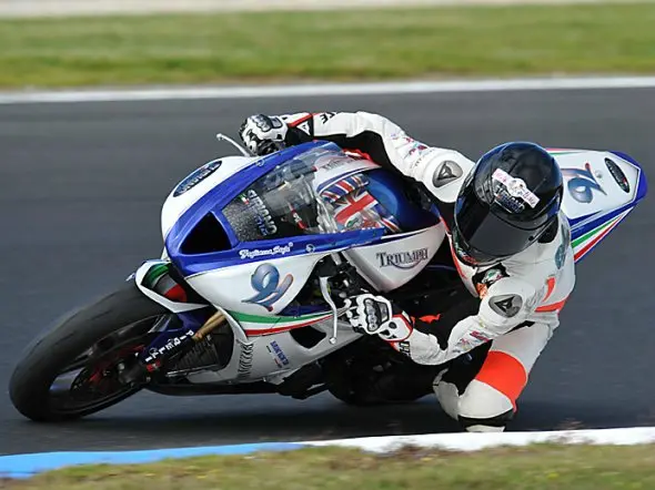 supersport review suriano triumph australia 1