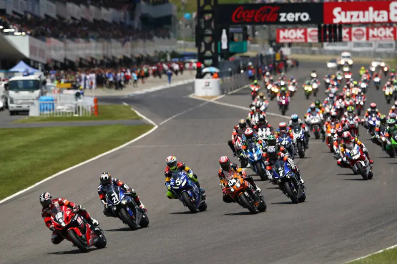 suzuka 8hours start 2016 edition
