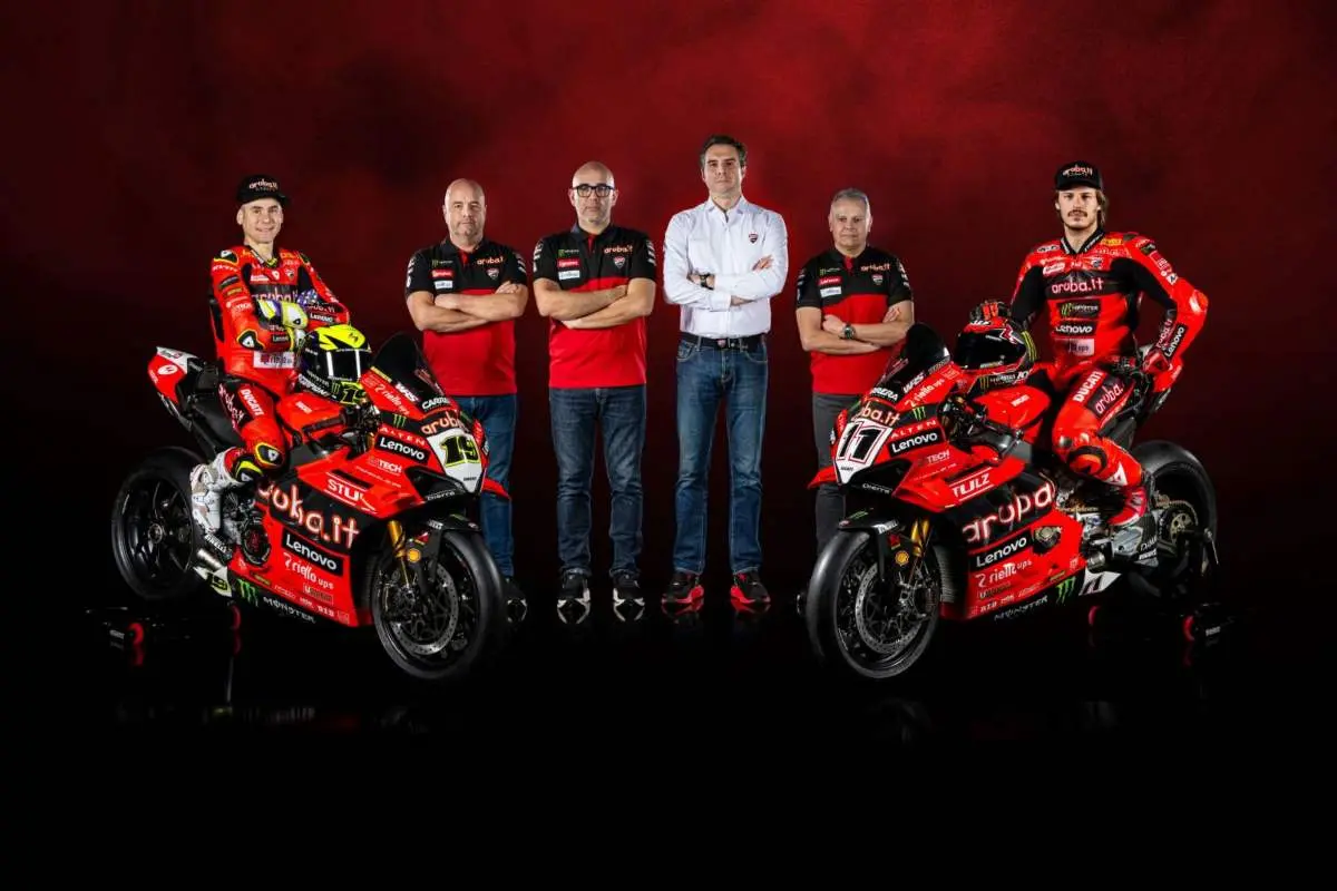 team aruba ducati bautista bulega