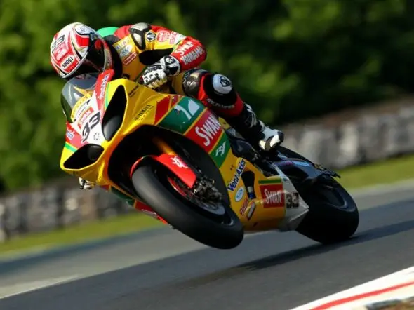 tommy hill start oultonpark 2011