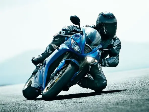 triumph daytona 675 2010 2