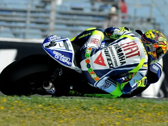 valentino rossi action 2010