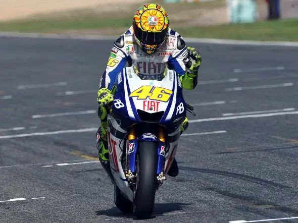 valentino rossi review yamaha 1