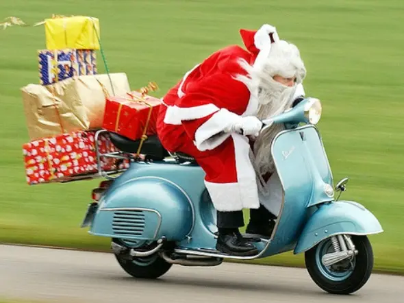 vespa santa claus