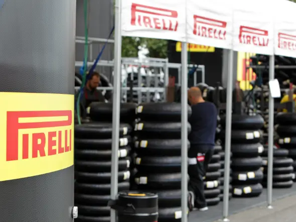 wsbk pirelli 2