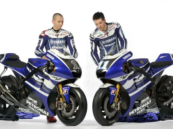 yamaha factory launch mgp 2011