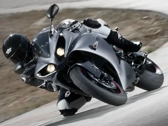 yamaha yzf r1 2012 2