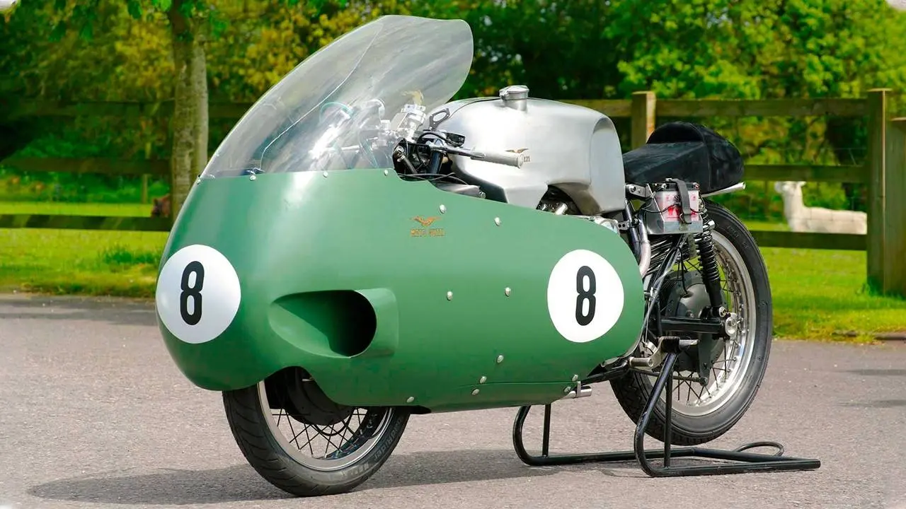 Moto Guzzi 500 V8