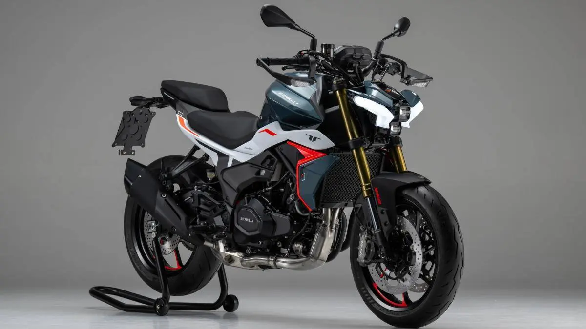Benelli Tornado Naked Twin 550