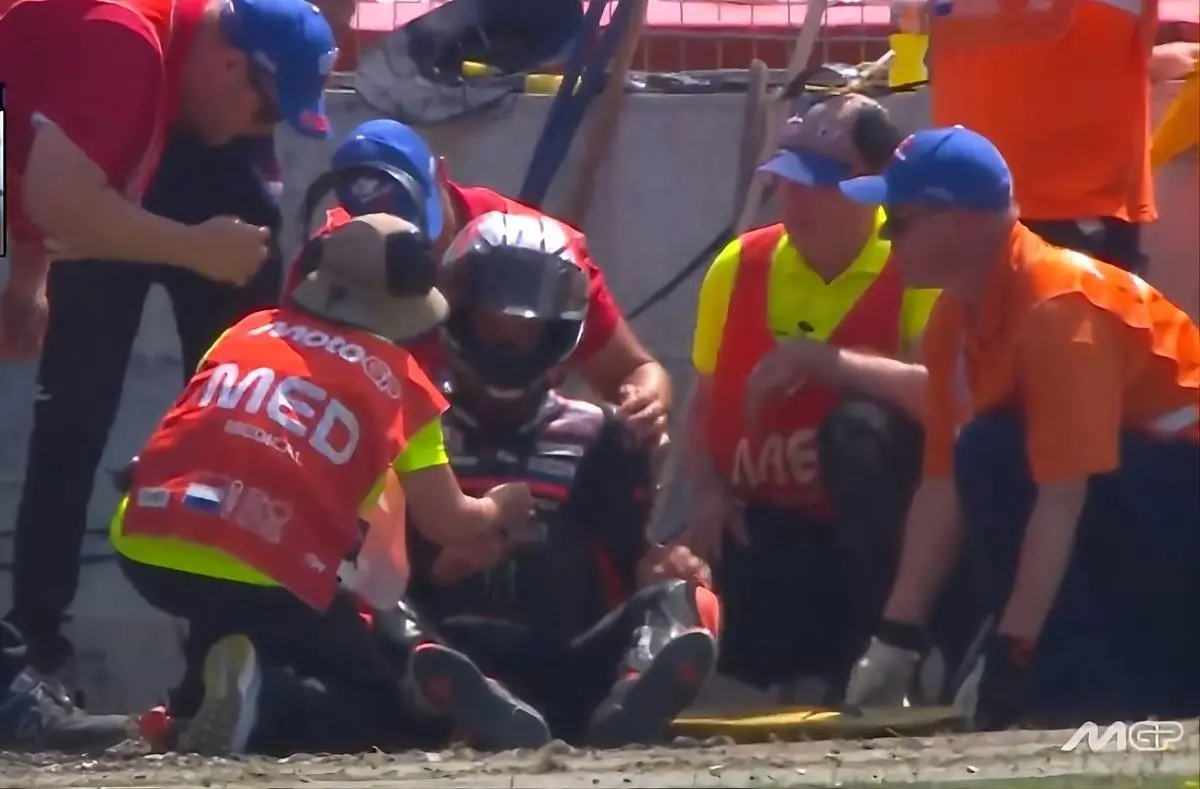 bezzecchi-crash-motogp-assen