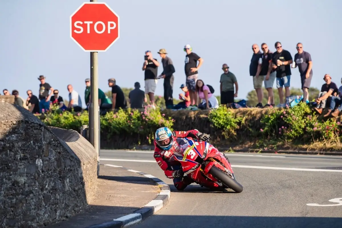 Southern 100: Dean Harrison doppietta nella Senior