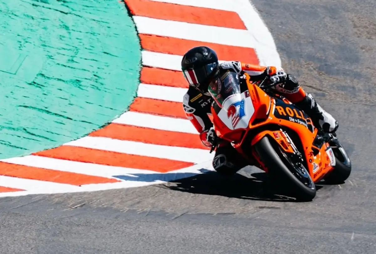 Il diario di Alessandro Di Mario: qui è impegnato al Cavatappi di Laguna Seca